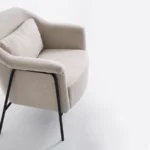 Poltrona Estofada TonTon com Almofada